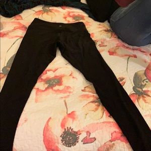 Lululemon wonder leggings size 6